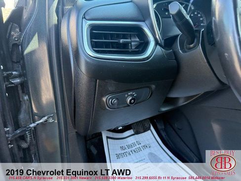 Used 2019 Chevrolet Equinox LT image 16