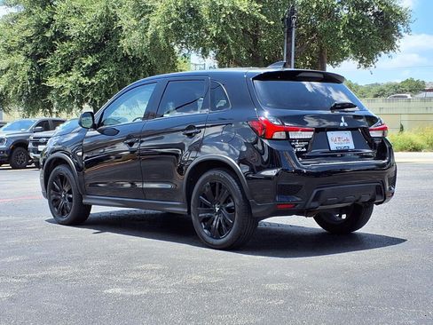 Used 2026 Mitsubishi Outlander Sport LE AWD/4WD image 8