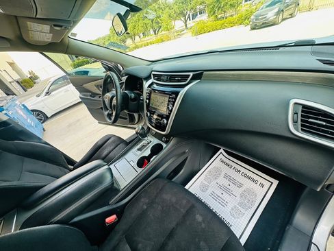 Used 2015 Nissan Murano SV FWD image 24