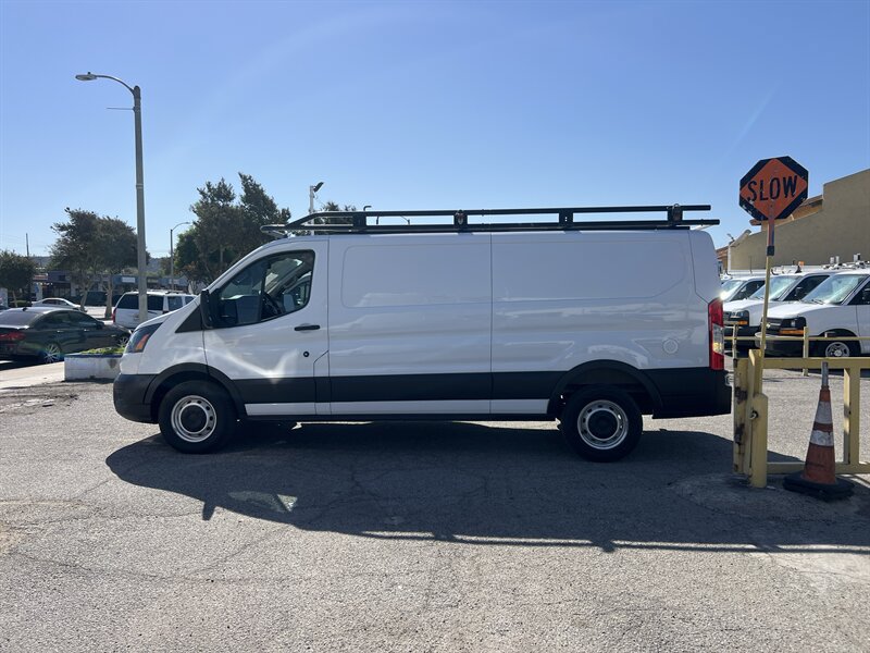Used 2021 Ford Transit 250 Low Roof RWD image 4