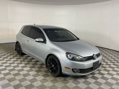 Used 2011 Volkswagen Golf TDI w/ Cold Weather Pkg image 14