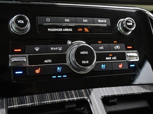 Used 2022 Lincoln Navigator Black Label AWD/4WD image 31