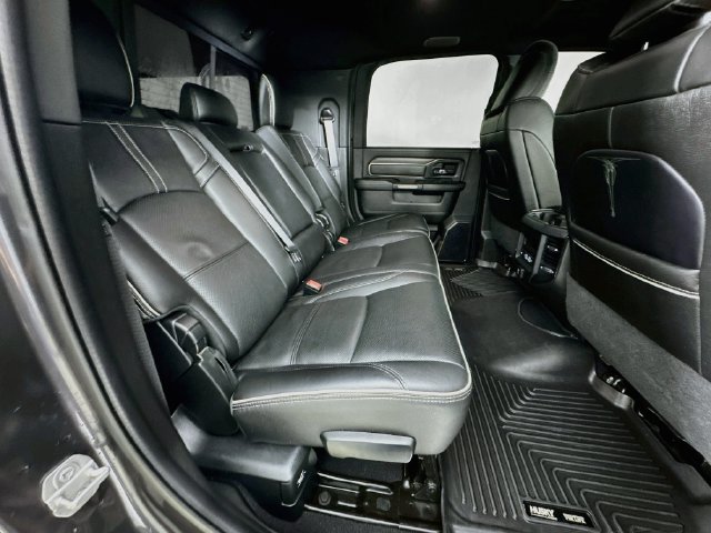 Used 2022 RAM 3500 Limited w/ Night Edition AWD/4WD image 34