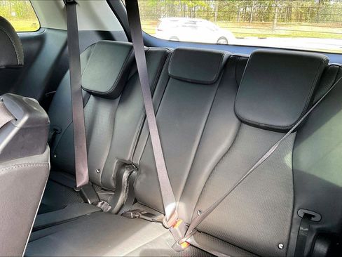 Used 2024 Kia Carnival SX Prestige image 6