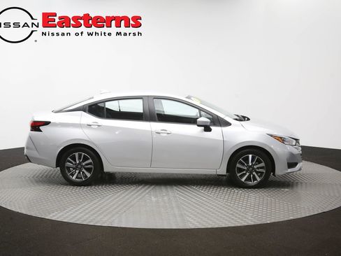 Used 2025 Nissan Versa SV FWD image 44