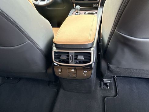 Used 2026 Lexus RX 350 Premium w/ Accessory Package (Z1) FWD image 18