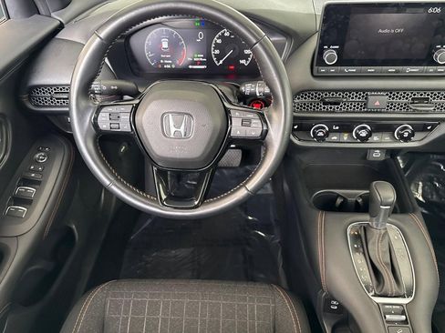 Certified 2025 Honda HR-V Sport image 27