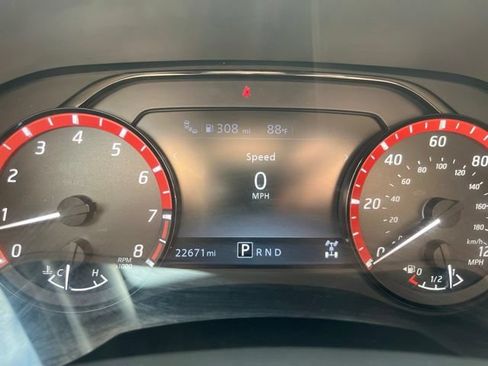 Used 2025 Nissan Frontier PRO-4X w/ Interior Protection Package AWD/4WD image 23