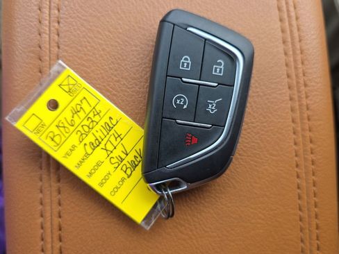 Used 2024 Cadillac XT4 Sport AWD/4WD image 23