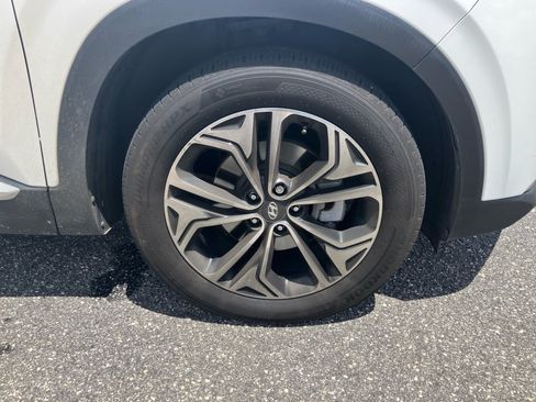 Used 2019 Hyundai Santa Fe Limited AWD/4WD image 29