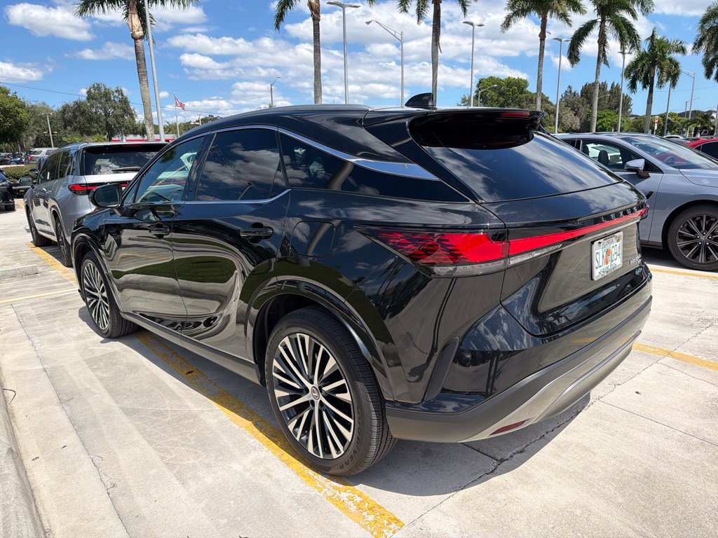 Used 2026 Lexus RX 350 AWD/4WD image 6