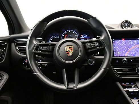 Used 2024 Porsche Macan S image 26