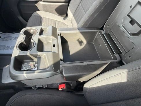 Used 2021 Chevrolet Silverado 1500 RST AWD/4WD image 41