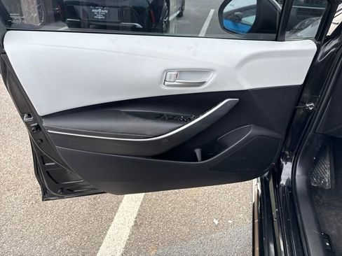 Used 2022 Toyota Corolla SE image 15