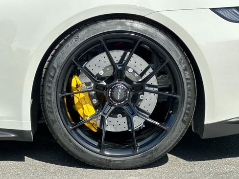 Certified 2022 Porsche 911 GT3 RWD image 26