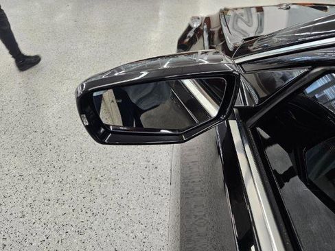 Used 2017 Cadillac CTS Luxury image 40