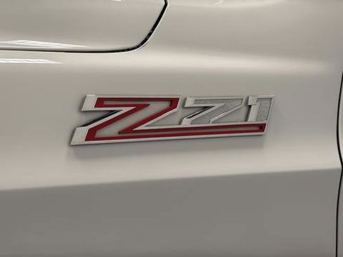 Used 2023 Chevrolet Tahoe Z71 w/ Luxury Package AWD/4WD image 44