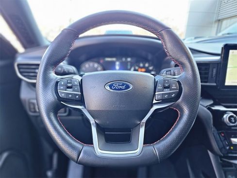 Used 2023 Ford Explorer ST-Line image 22