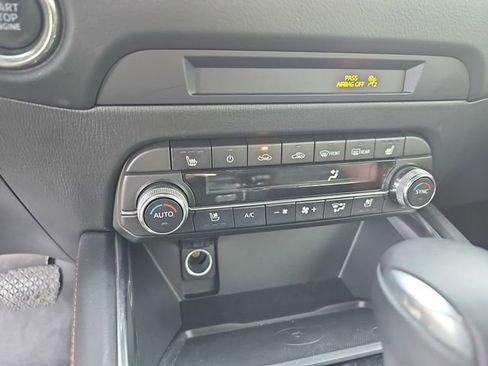 Used 2024 MAZDA CX-5 Carbon Edition image 29