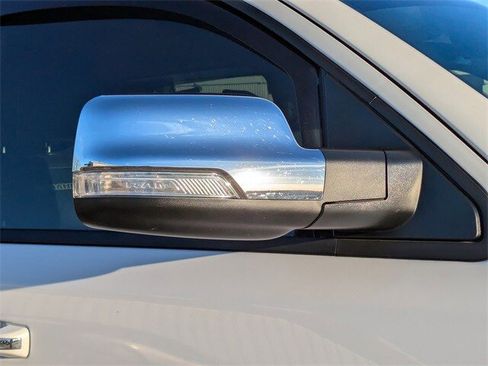 Used 2022 RAM 1500 Laramie image 12