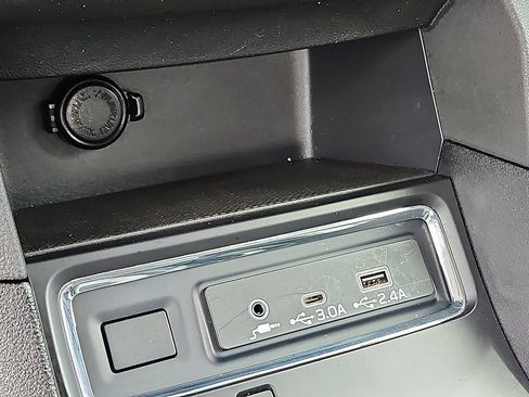 Used 2024 Subaru Ascent Onyx Edition AWD/4WD image 26