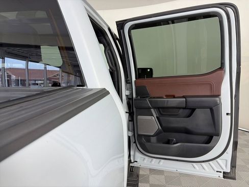 Certified 2021 Ford F150 Lariat image 30