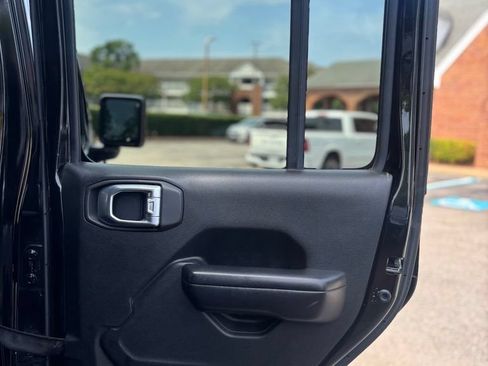 Used 2020 Jeep Wrangler Unlimited Sport AWD/4WD image 20