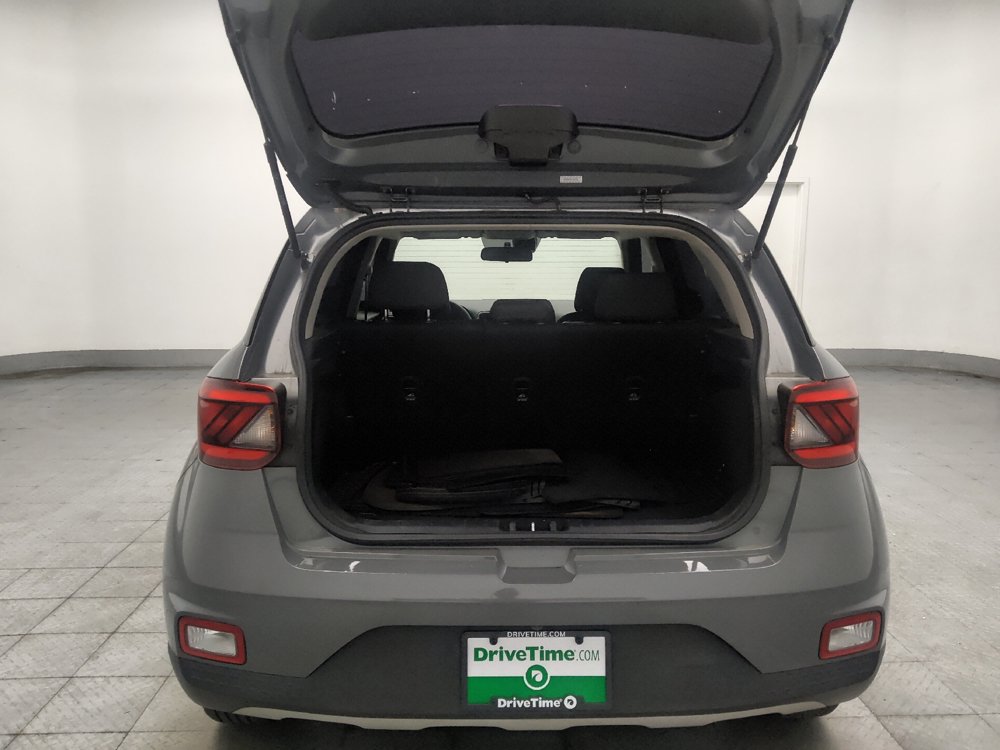 Used 2020 Hyundai Venue SE FWD image 29
