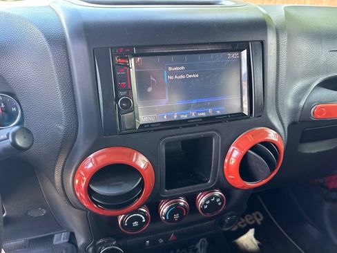 Used 2012 Jeep Wrangler Sport AWD/4WD image 17