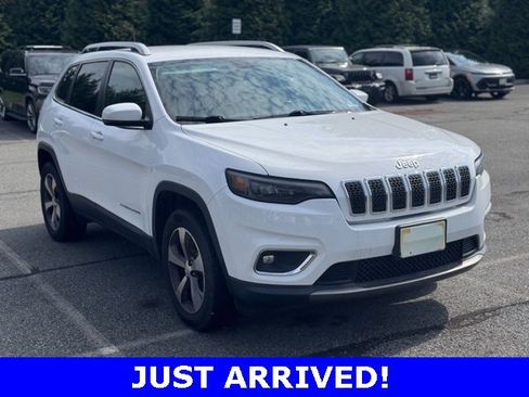 Used 2019 Jeep Cherokee Limited image 1