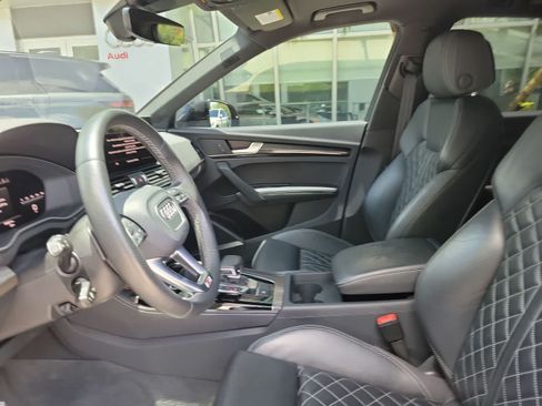 Used 2023 Audi SQ5 Premium Plus w/ Premium Plus Package AWD/4WD image 19