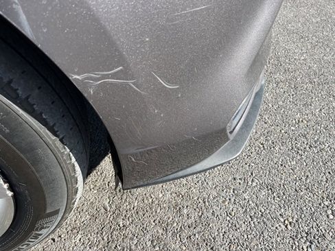 Used 2022 Toyota Sienna XLE image 16