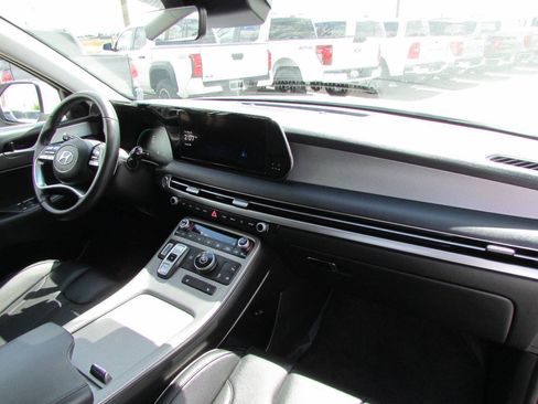 Used 2025 Hyundai Palisade SEL FWD image 21