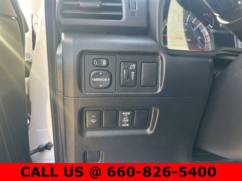 Used 2018 Toyota 4Runner TRD Off-Road image 14