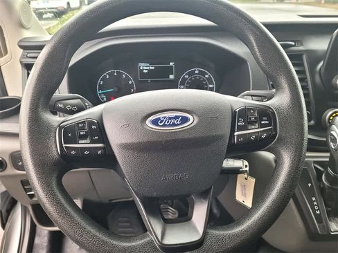 Used 2023 Ford Transit 250 Medium Roof image 22