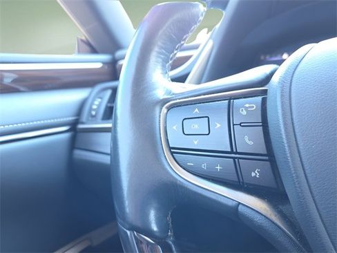 Used 2019 Lexus ES 350 image 27