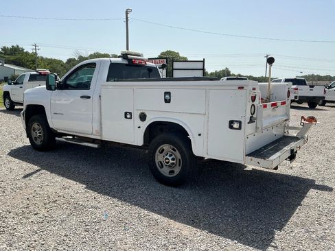 Used 2015 Chevrolet Silverado 2500 W/T RWD image 6