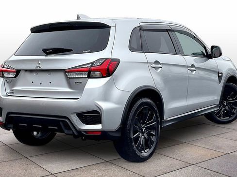Used 2024 Mitsubishi Outlander Sport LE image 12