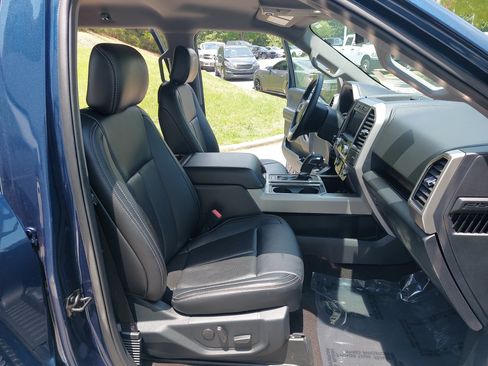 Used 2020 Ford F150 Lariat w/ Equipment Group 502A Luxury AWD/4WD image 10