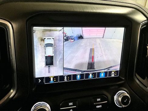 Used 2023 GMC Sierra 2500 AT4 w/ AT4 Preferred Package image 25