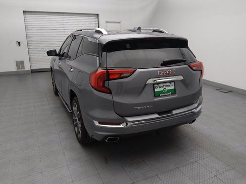 Used 2019 GMC Terrain Denali w/ Advanced Safety Package FWD image 6