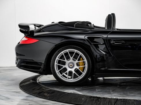 Used 2012 Porsche 911 Edition 918 Spyder image 24