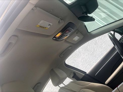 Used 2025 Hyundai Sonata SEL FWD image 13
