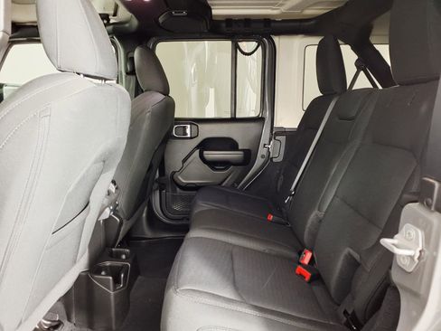 Used 2021 Jeep Wrangler Unlimited Sport AWD/4WD image 13