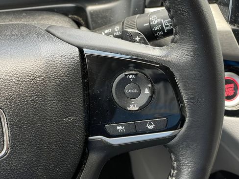 Used 2023 Honda Odyssey Touring image 14