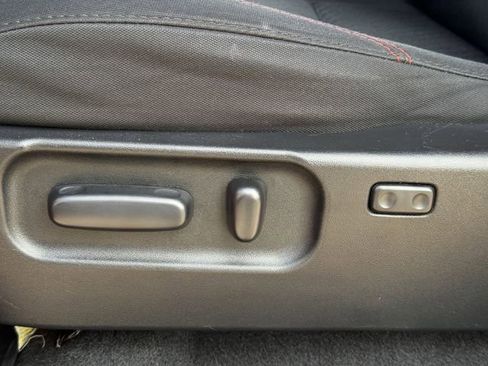 Used 2021 Toyota Tacoma SR5 RWD image 25