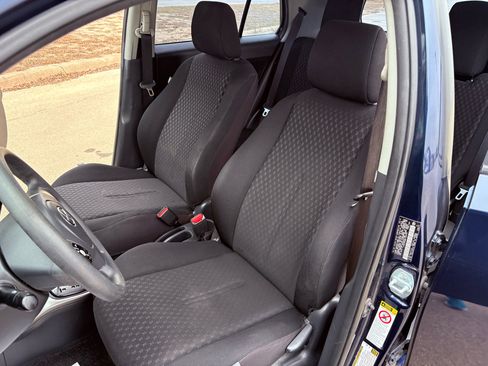 Used 2013 Scion xD image 27