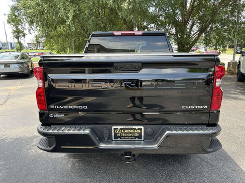 Used 2022 Chevrolet Silverado 1500 Custom RWD image 3