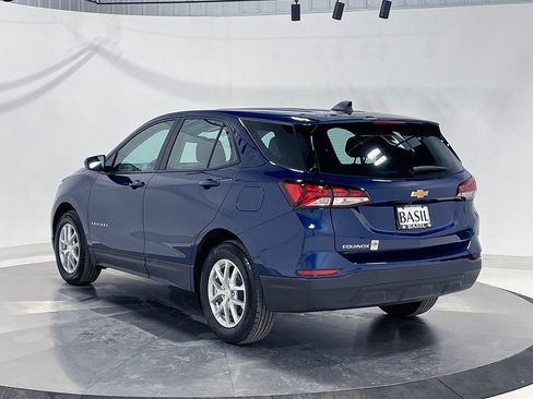 Used 2023 Chevrolet Equinox LS image 13