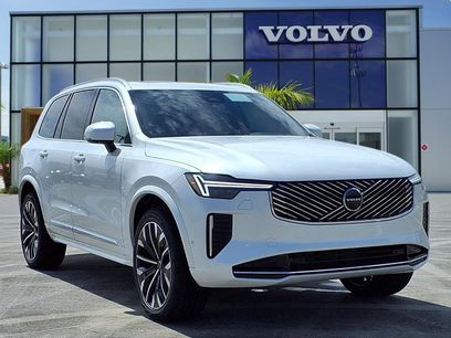 New 2026 Volvo XC90 B5 Plus